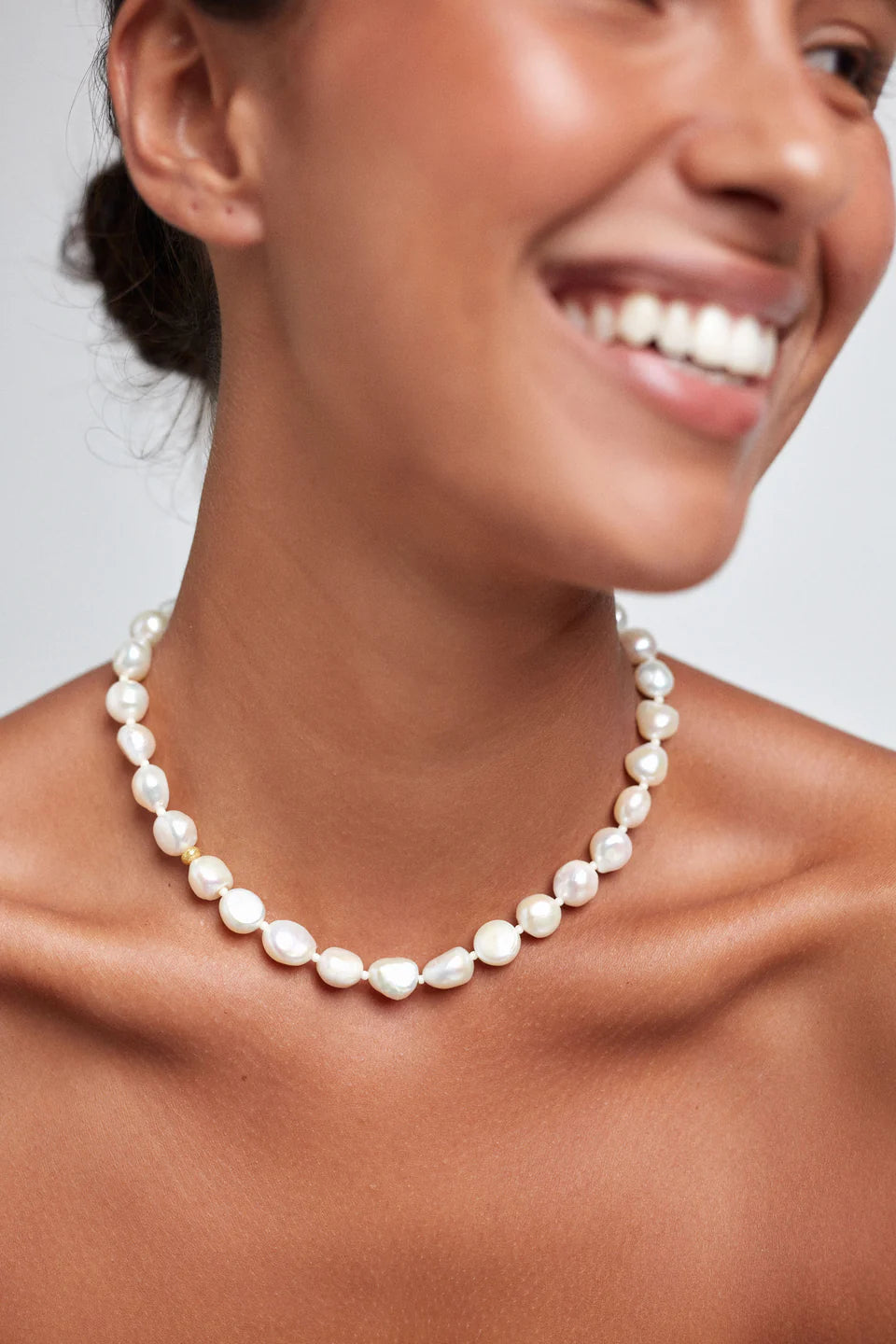 Stellar Pearly Necklace