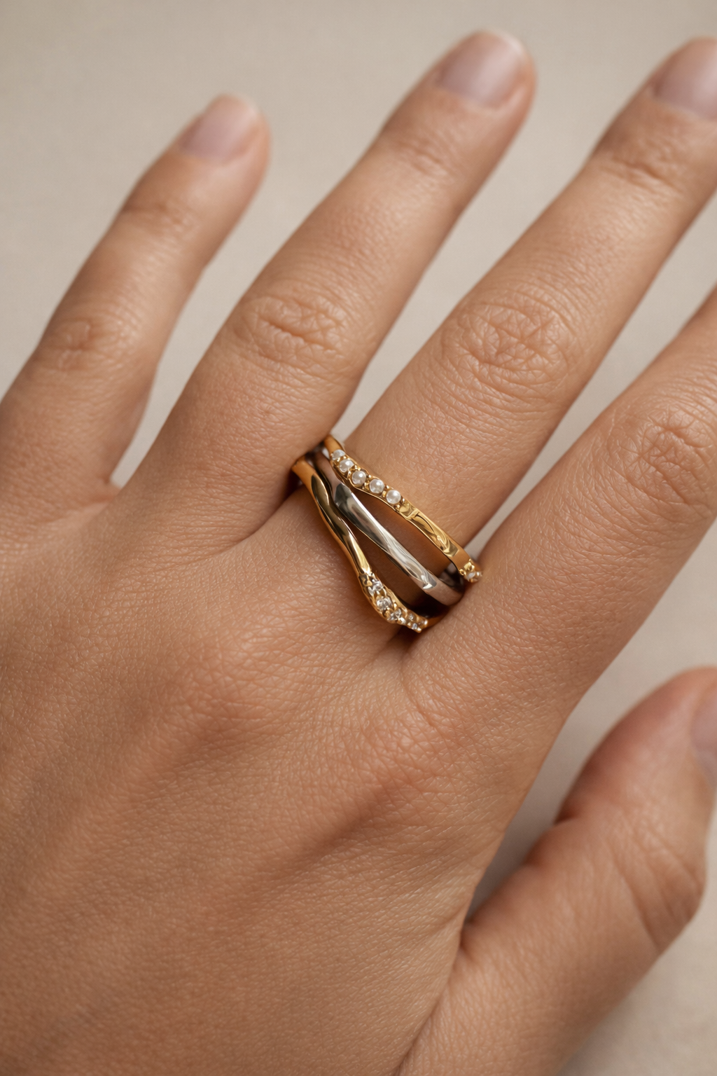 SET OF 3 MISMATCHED WAVE RINGS